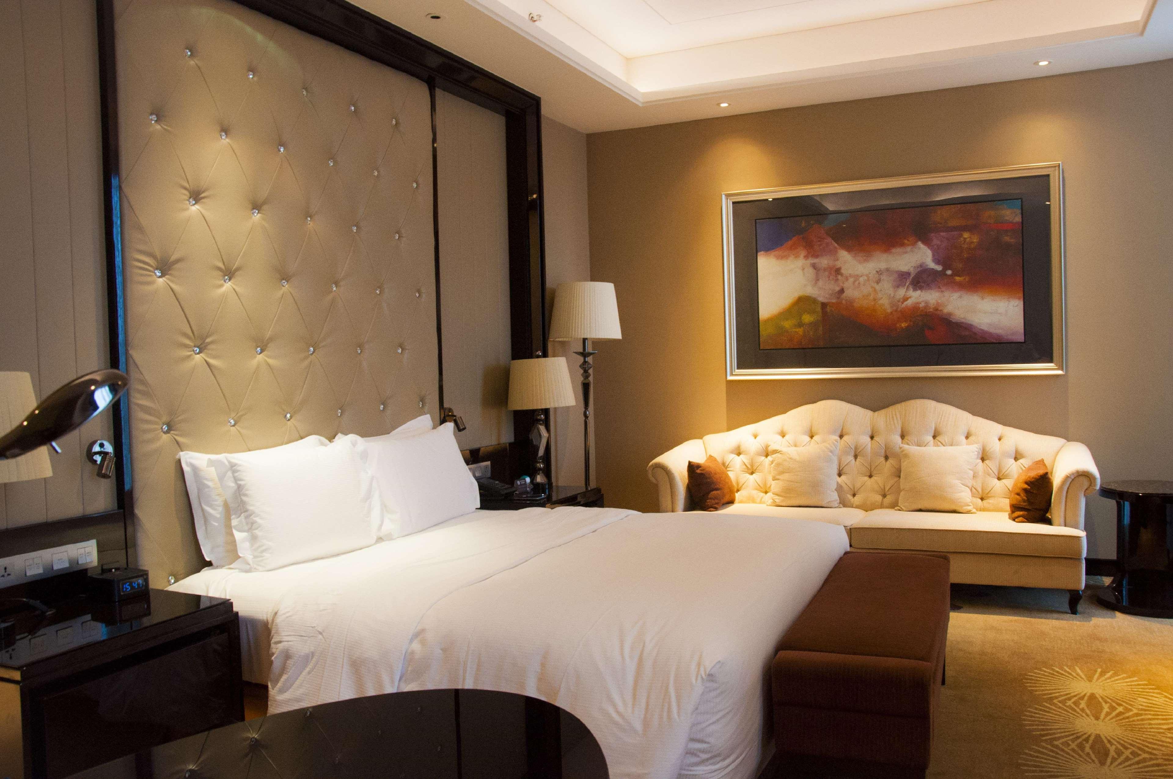 Hilton Nanjing Hotel Buitenkant foto