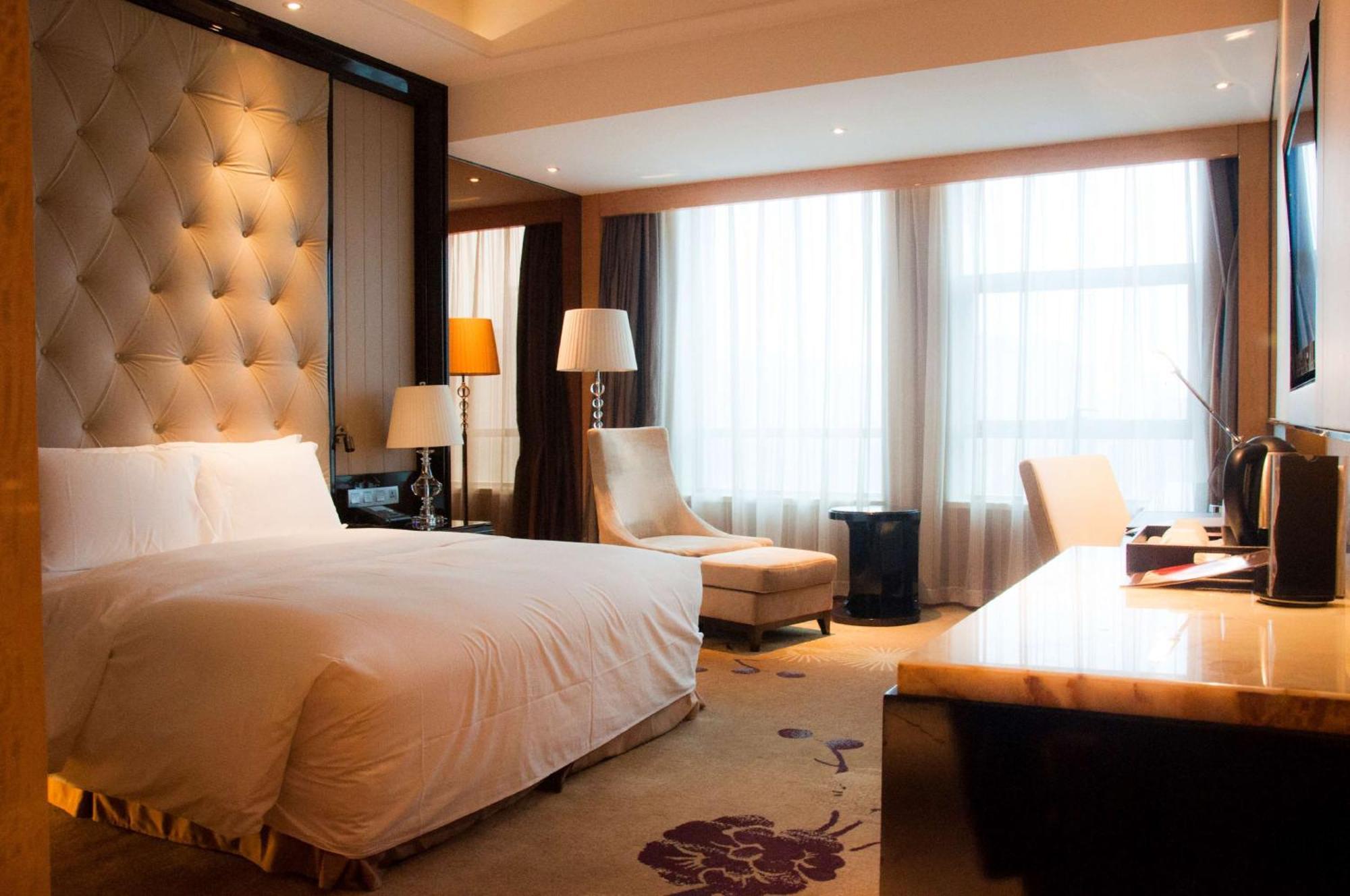 Hilton Nanjing Hotel Buitenkant foto
