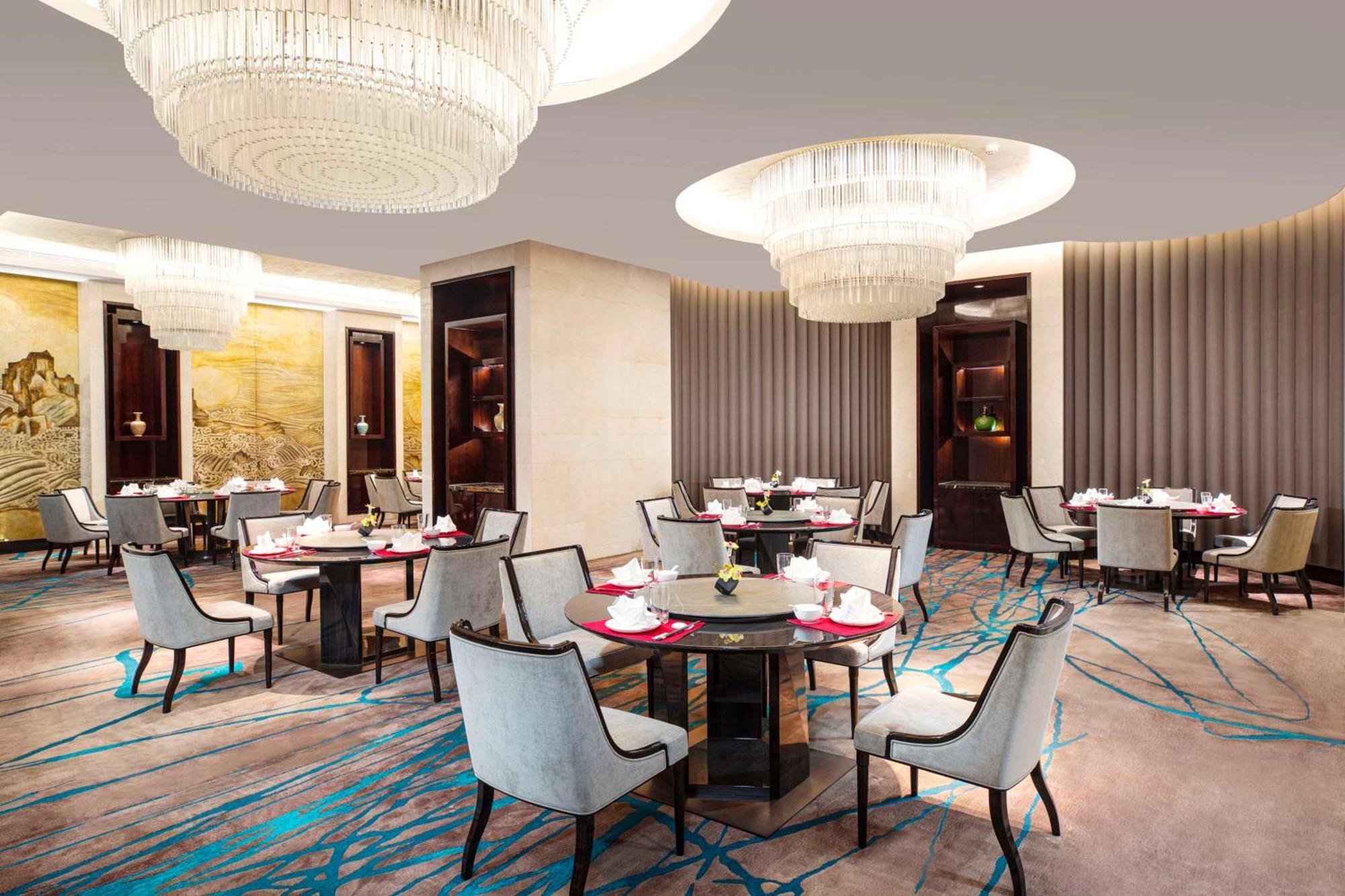 Hilton Nanjing Hotel Buitenkant foto