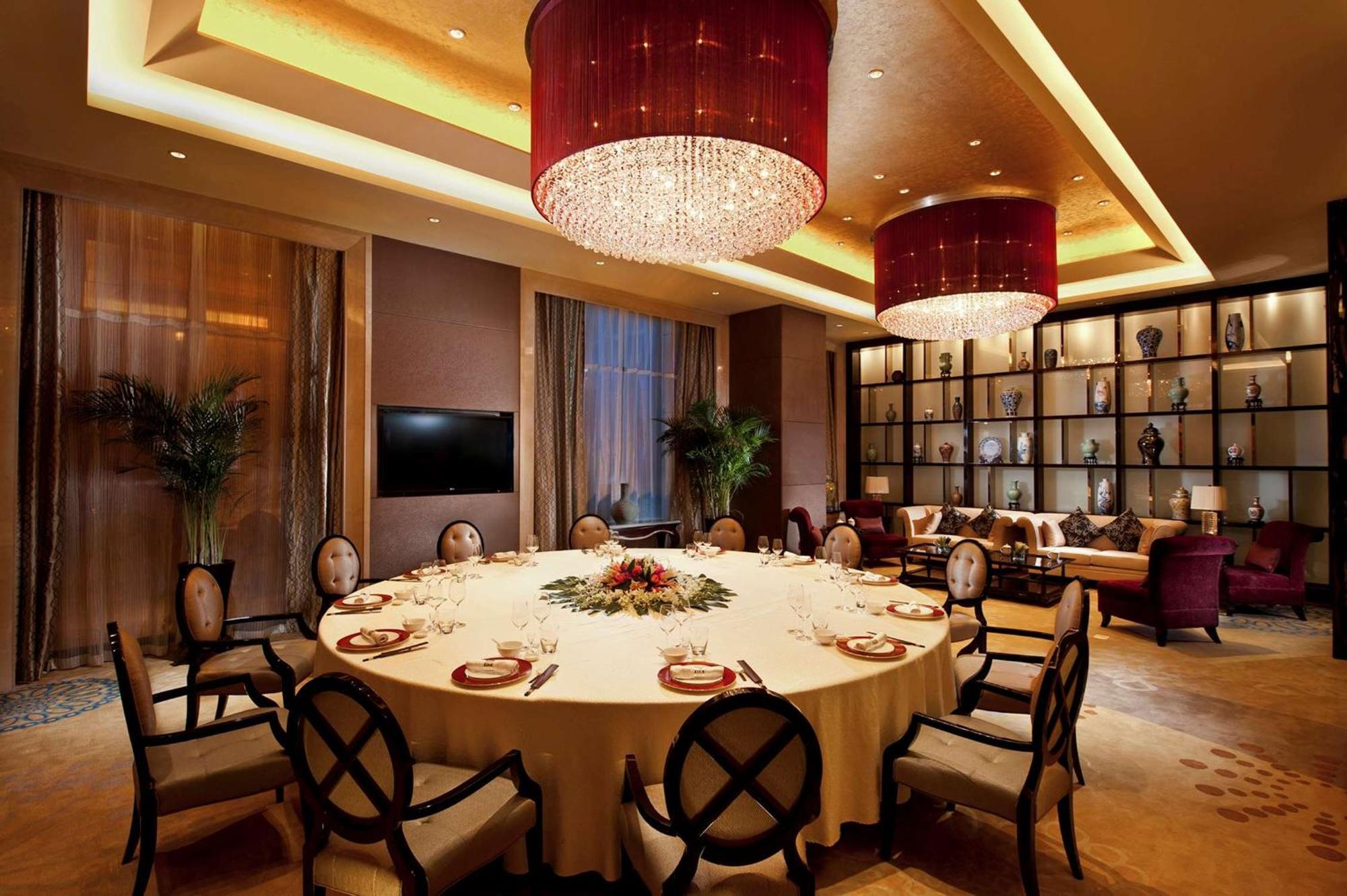 Hilton Nanjing Hotel Buitenkant foto