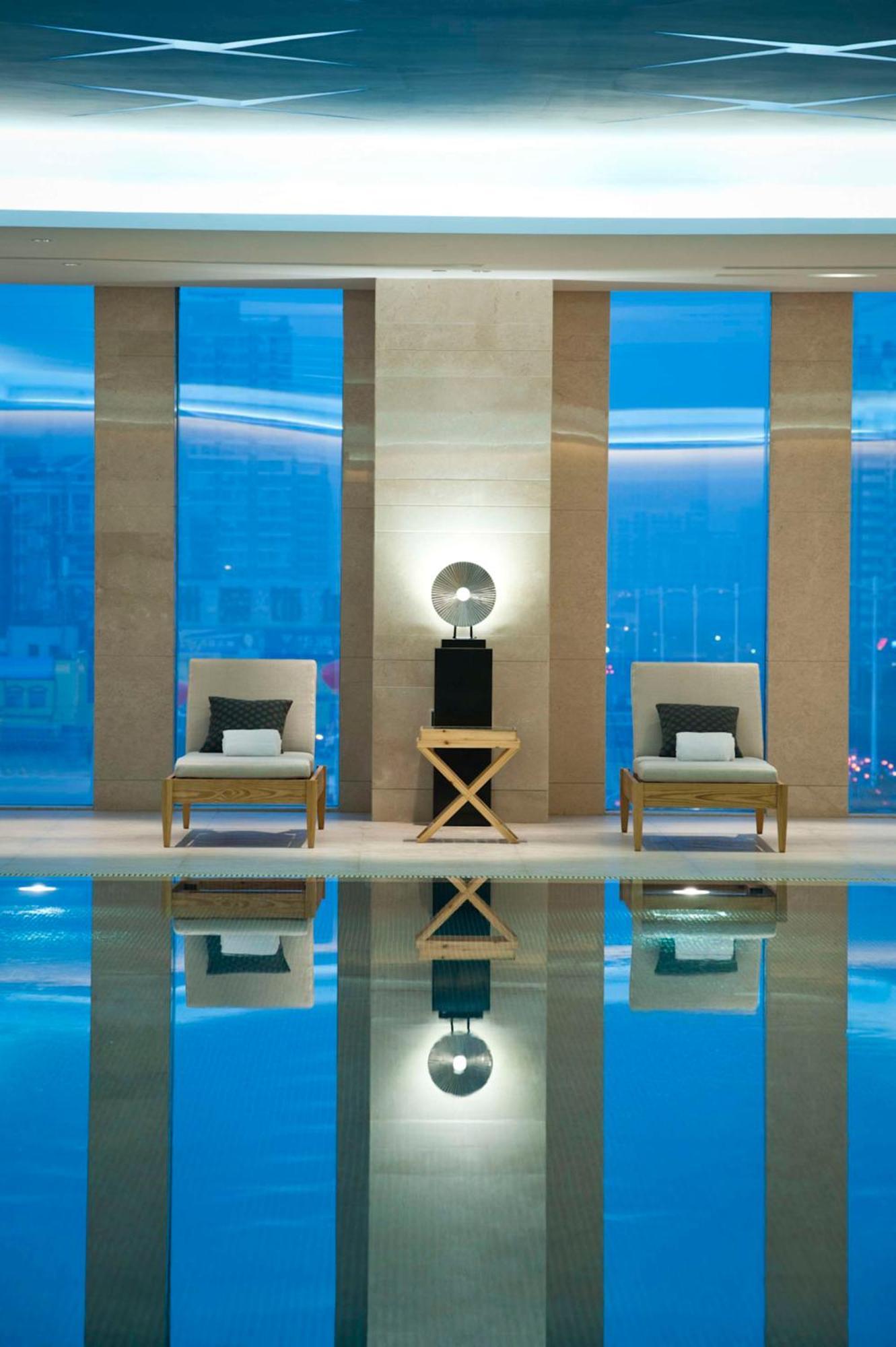 Hilton Nanjing Hotel Buitenkant foto